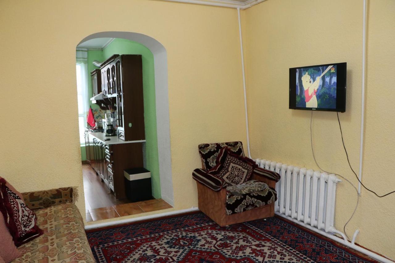 Guest House Oimo Balykchy Экстерьер фото